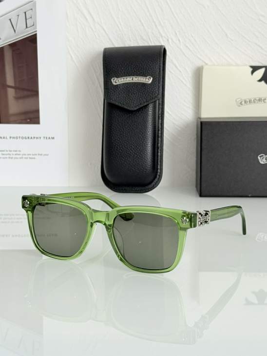 Picture of Chrome Hearts Sunglasses _SKUfw73376296fw